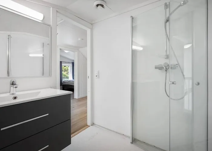 Ferienhaus Large Single-family - In