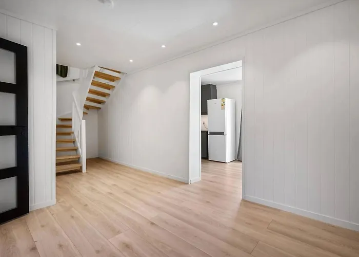 Large Single-family - In Voss